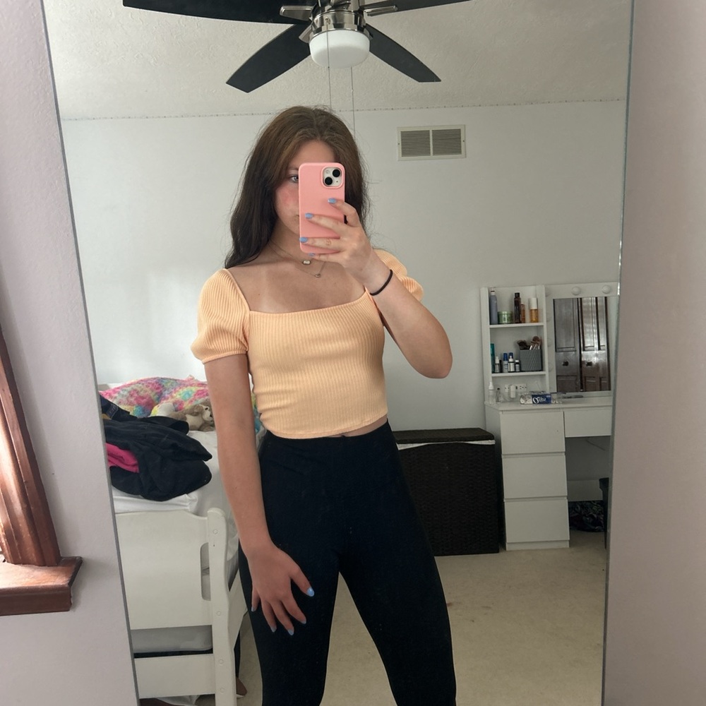 CORAL H&M TOP!!